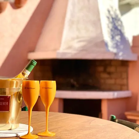 Διαμέρισμα Ginestra Λα Μανταλένα