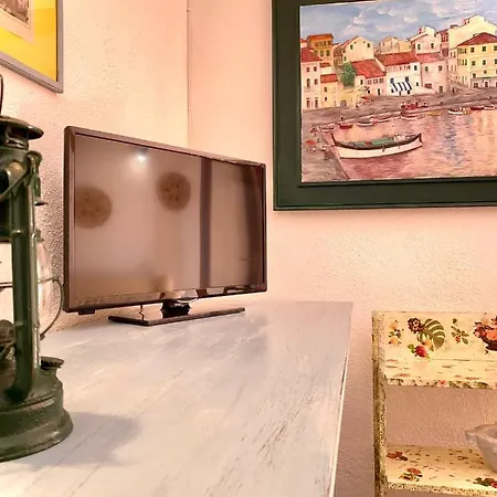 Apartment Ginestra *